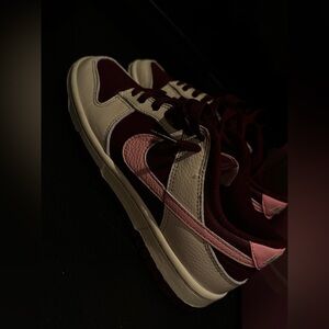 Nike Dunk Low ‘Valentines Day’ size 4.5Y